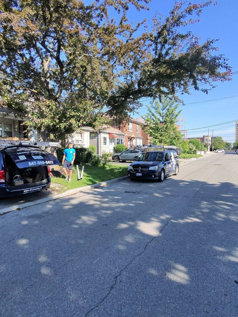 Gutter Cleaning Toronto: 3 Clients, One Summer Day